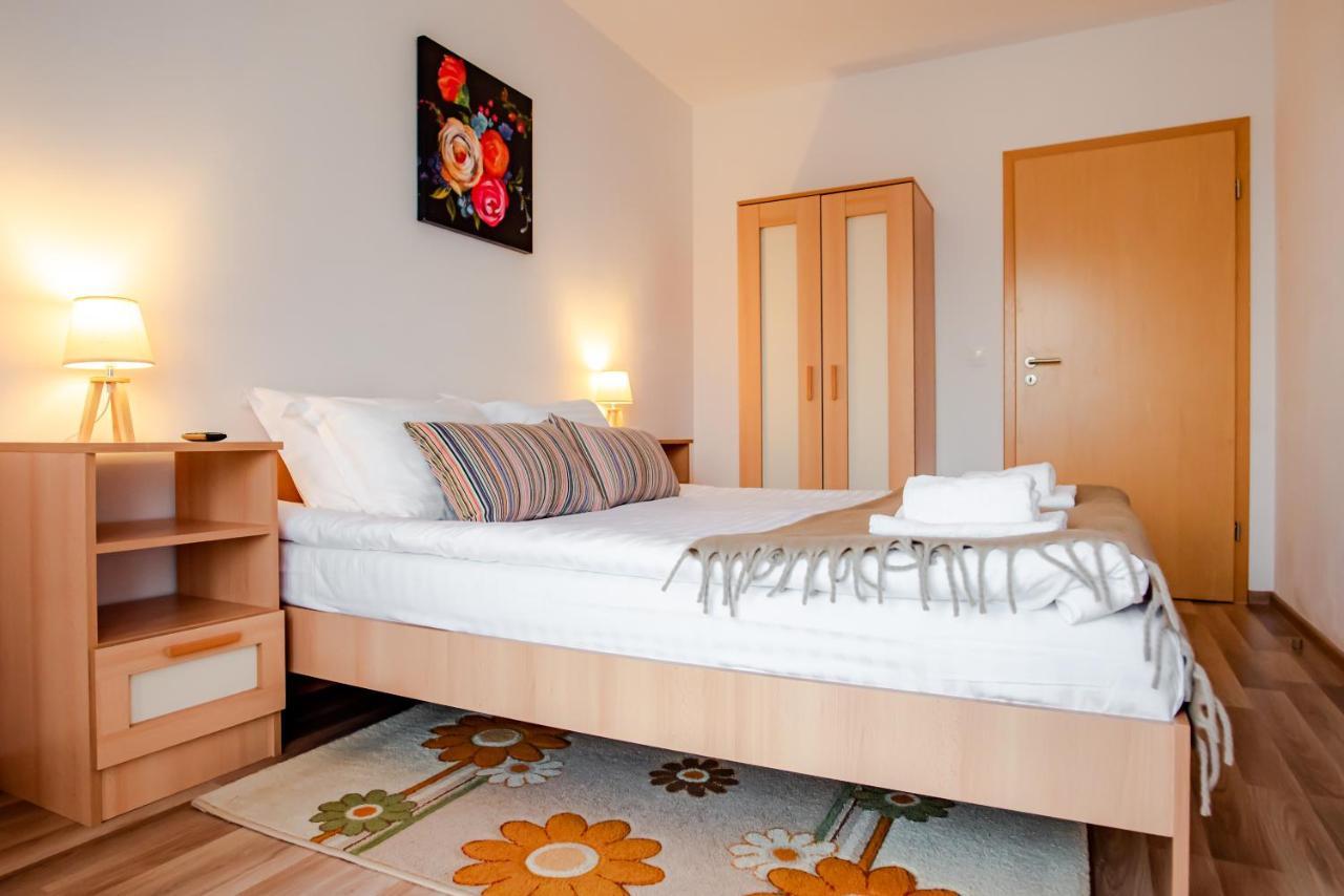 Lilibeth Apartments Brasov Exterior photo